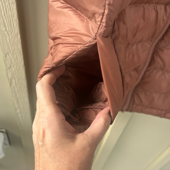 XL copper puffy vest - Picture 5 of 6